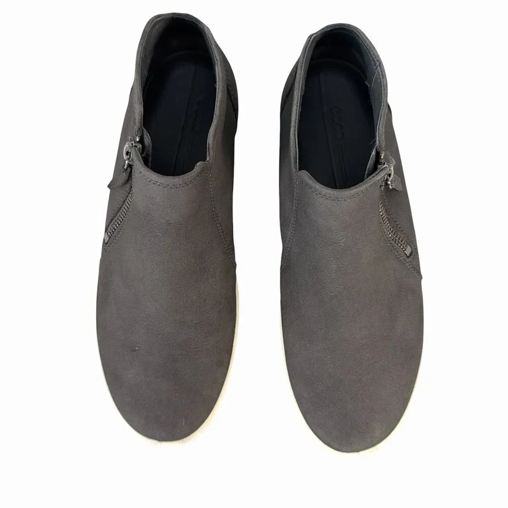 ECCO Soft 7 Boots Women US 10 EU 41 Ankle Bootie Side Zip Round Toe Comfort Gray